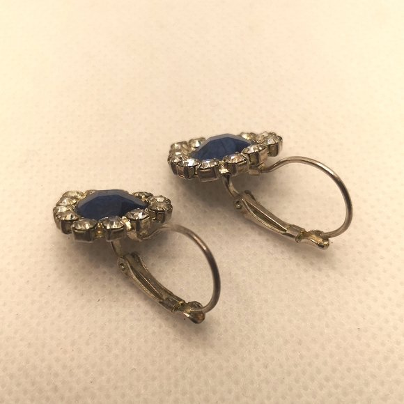 Vintage heart drop earrings - Picture 3 of 5